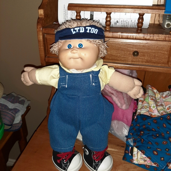 Other - Cabbage patch doll